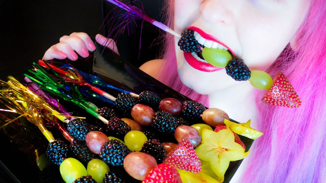 ASMR: Crunchy Fruit Rockets & Sparkling Drink ~ Relaxing Eating Sounds [No Talking | Vegan] 😻