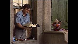 Clic Sesame Street - Forgetful Jones Cant Remember Buster The Horses Telephone Number 1985