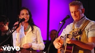 Joey+Rory - Suppertime (Live) chords