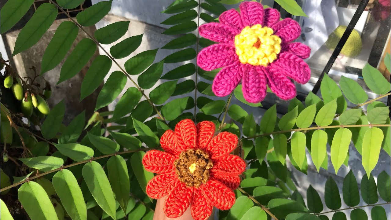 Crochet zinnia flower tutorial(beginner friendly) YouTube