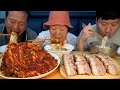 직접 심은 배추로 만든 올해 김장 김치! 바지락 칼국수와 보쌈까지 (How to make Heungsam's Kimchi) 요리&먹방!! - Mukbang eating show