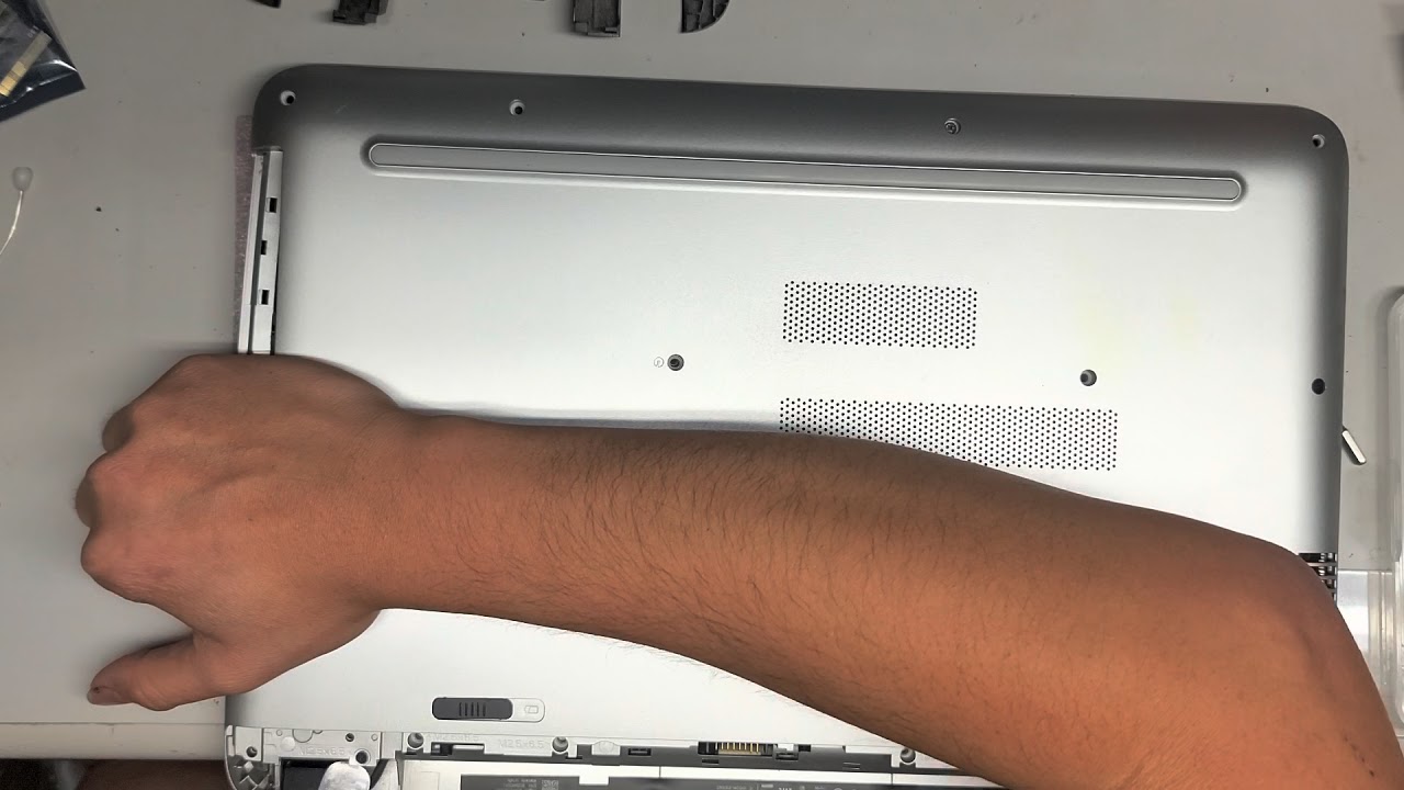 HP Pavilion Notebook 15-ab223cl Quick Look Inside *Fan Repair Link in ...