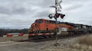 Nice K5HL on BNSF 7568 West Kernan, IL 12/31/16