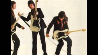 Watch Cliff Richard Doing Fine video