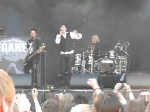 Megaherz Feat. Louis (Staubkind) - "5. März" - Live @ Zita Rock 2010 (Berlin)