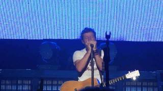 dierks bentley - i hold on (riser tour 10/24/14 bismarck, nd)