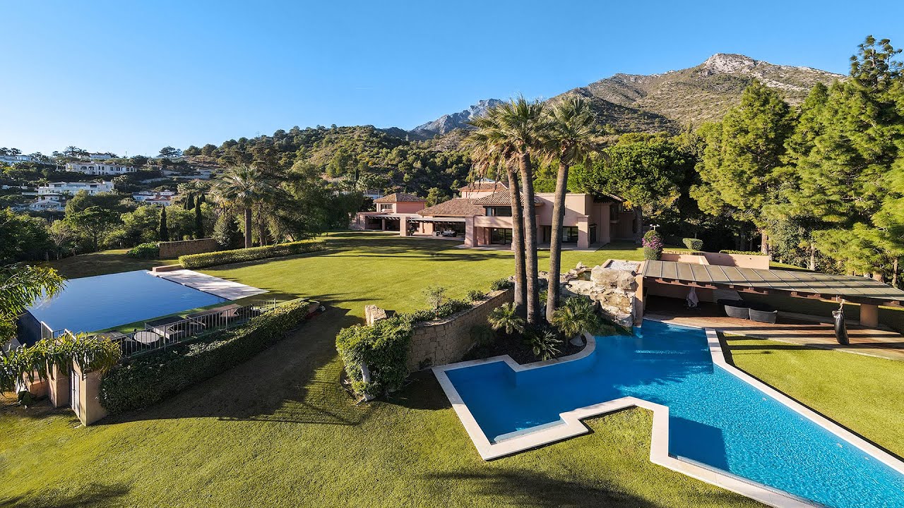 €13.500.000 Luxury Mega Mansion in the hills of Marbella Golden Mile | Drumelia Real Estate