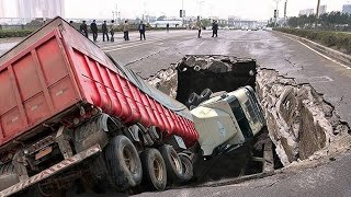 Top 100 Dangerous Idiots Fastest Truck, Excavator, Bulldozer, Heavy Equipment Fails & Win Working
