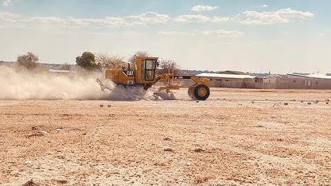 leveling grading of sub base |construction of road | Cat graders
