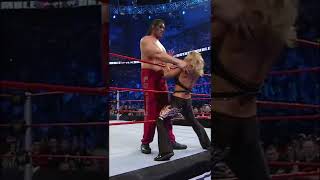 Beth Phoenix kisses The Great Khali #Short screenshot 2