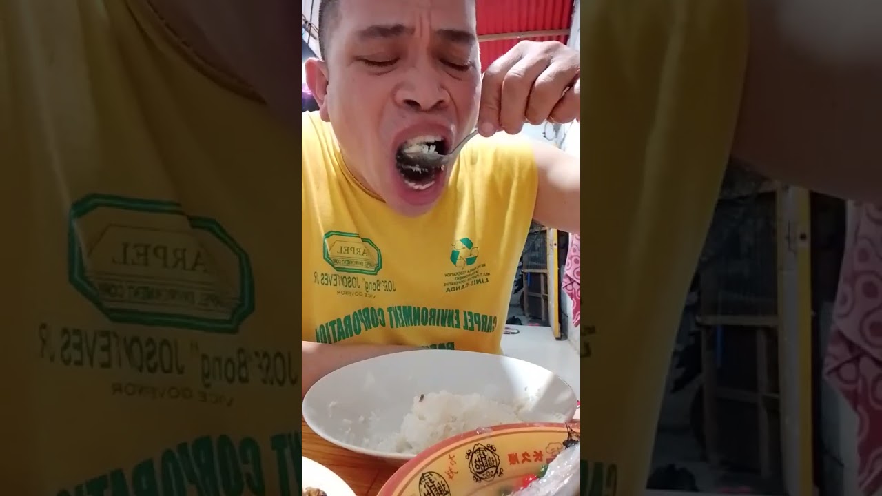 Tinulang isda at lechon manok at pipino wow sarapppppp kain po mga idol salamat sa dios 