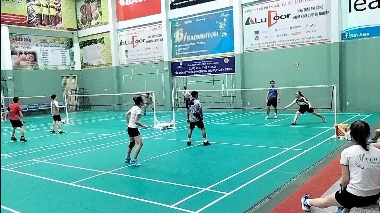4100 Badminton Exchange Hai Chau District Cultural Sport Center CLUB