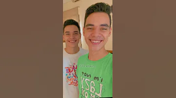 8 و 8 كام التوينز 