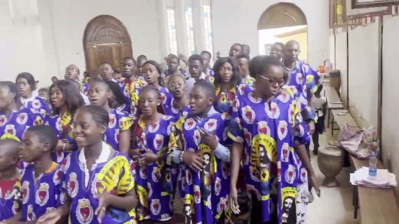 Chorale Fraternité - Imani , matumaini , mapendo. / Messe du dimanche 11 septembre 2022.