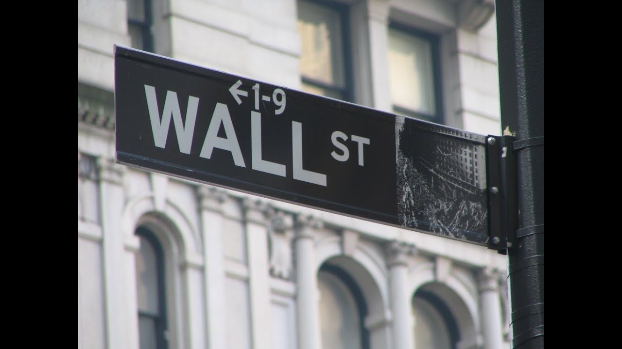 Wall Street Bonuses Cut