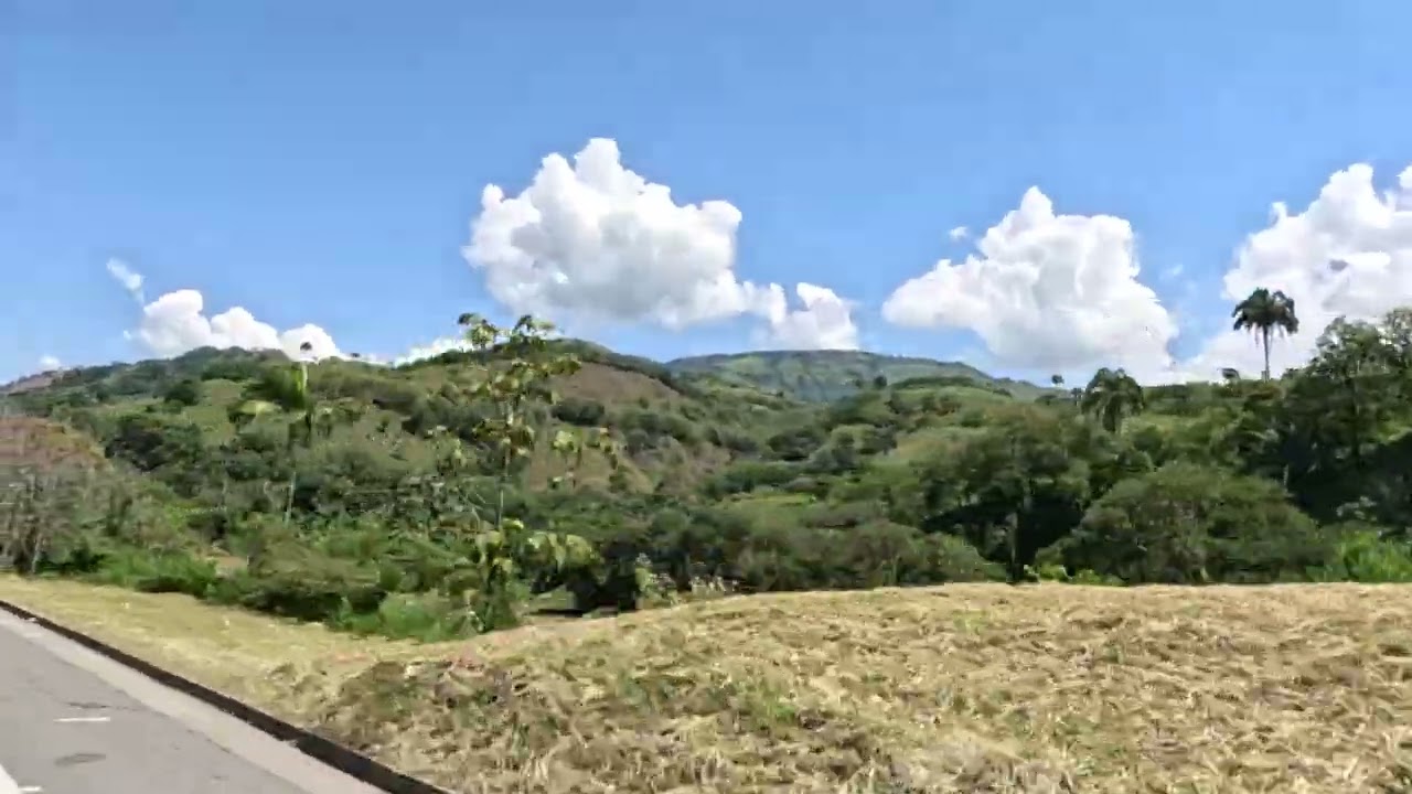 Plus Ultra Pereira – Medellín Road Trip