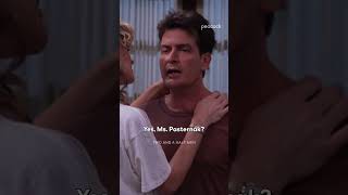 Charlie’s way with women is a blessing and a curse #TwoAndAHalfMen #CharlieSheen #Shorts