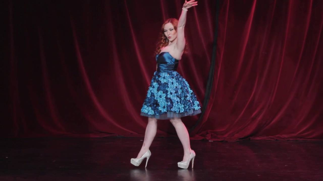 Miss Burlesque SA 2016 - Gown Parade - YouTube