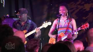 Fatoumata Diawara - Bissa (Live at Sydney Festival) | Moshcam chords