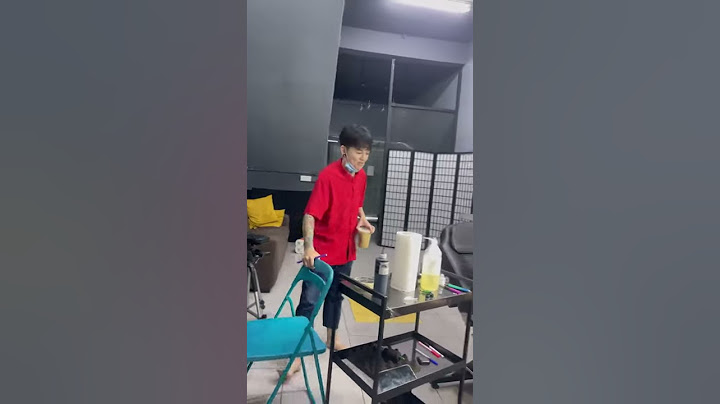 让你朋友相信他有十一根手指