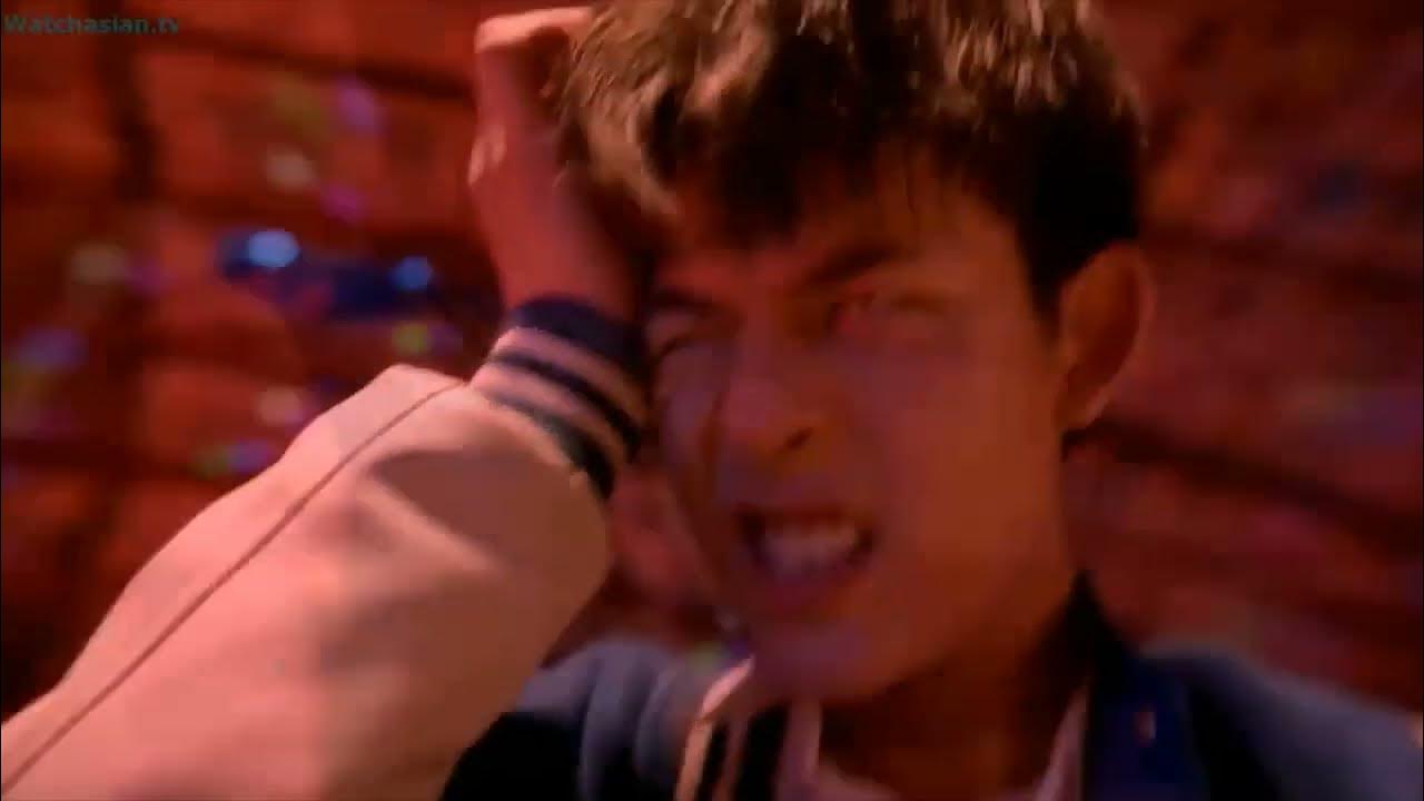 wen-shuai-had-extreme-headache-lookism-e14-cdrama-hurt-scene-sick