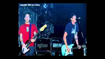 blink 182 live at the Universal Amphitheater 11/5/1999 UNEDITED AUDIO BOOTLEG