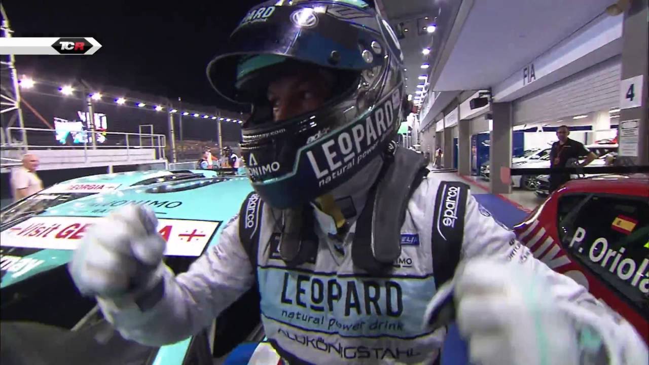 tyres uae Vernay lights up Singapore. 2016 Singapore, TCR Round 17 clip