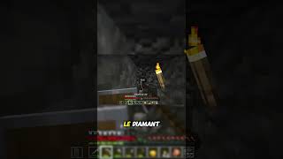 SEULEMENT DES POULES POUR SURVIVRE ?! 🐔😂 #funnyshorts #minecraftmovie #MinecraftMadness  #minecraft