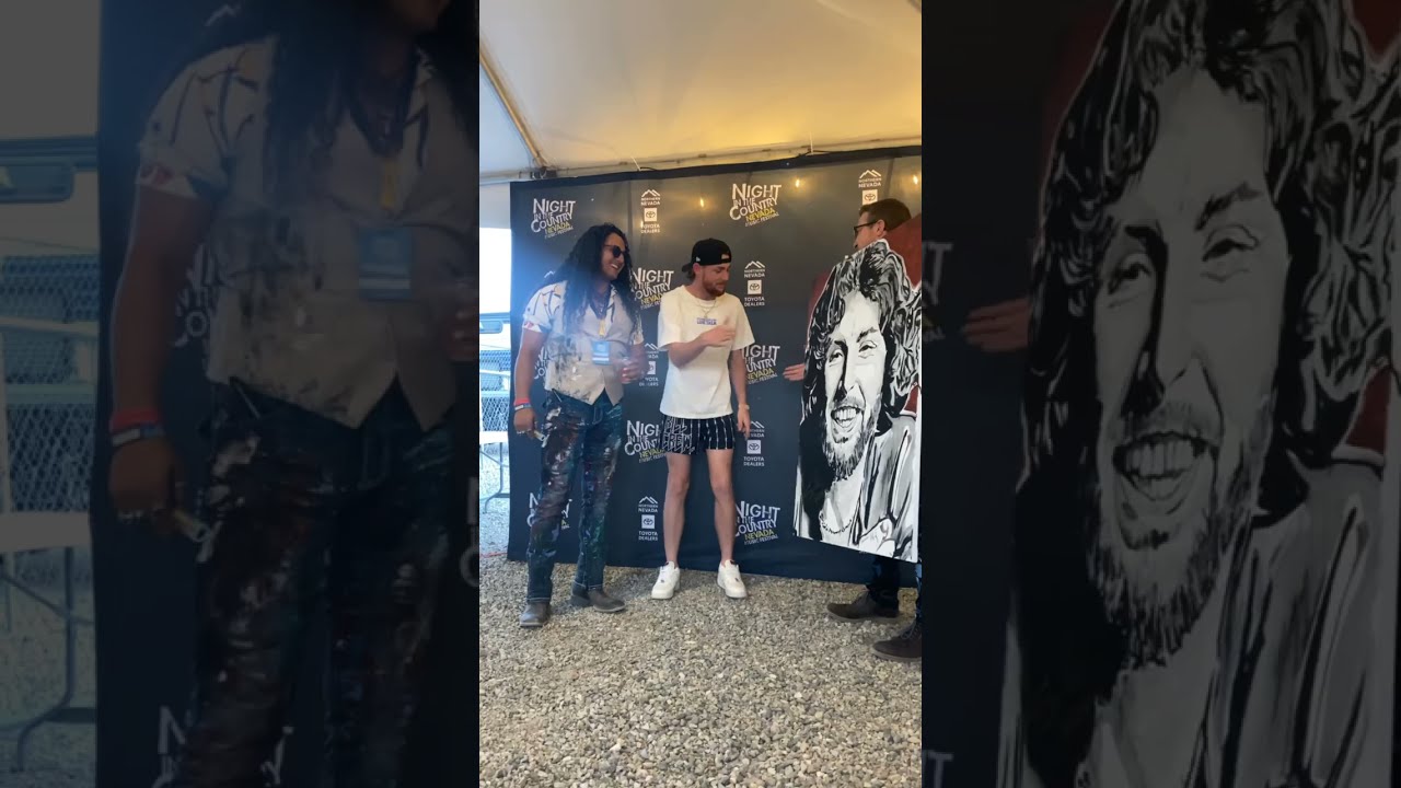 Bailey Zimmerman Signs Live Painting For Charity 