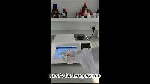 Refractometer is equipped with a high performance linear CCD sensor.