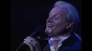 Watch Amedeo Minghi La Notte Piu Lunga Del Mondo Live video