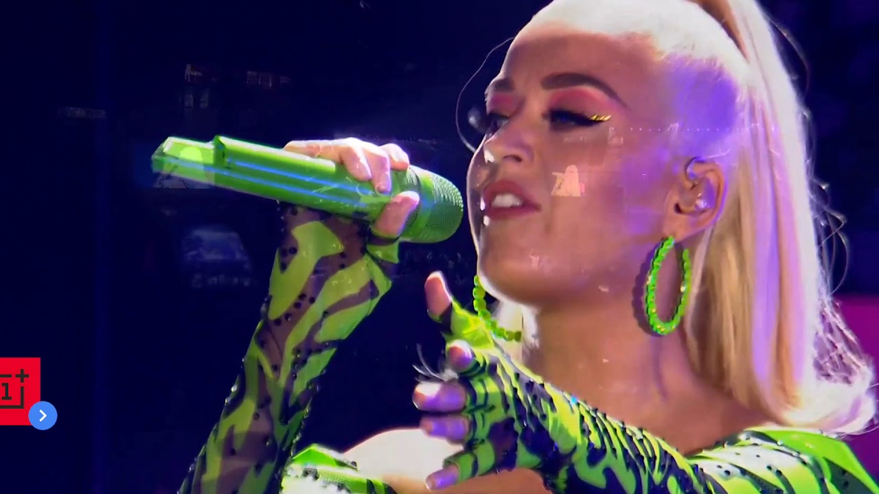 Katy Perry entrance in the OnePlus music festival 