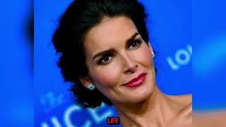 Angie Harmon In G-Strlng Photos Leave Little To Imagination Take a look