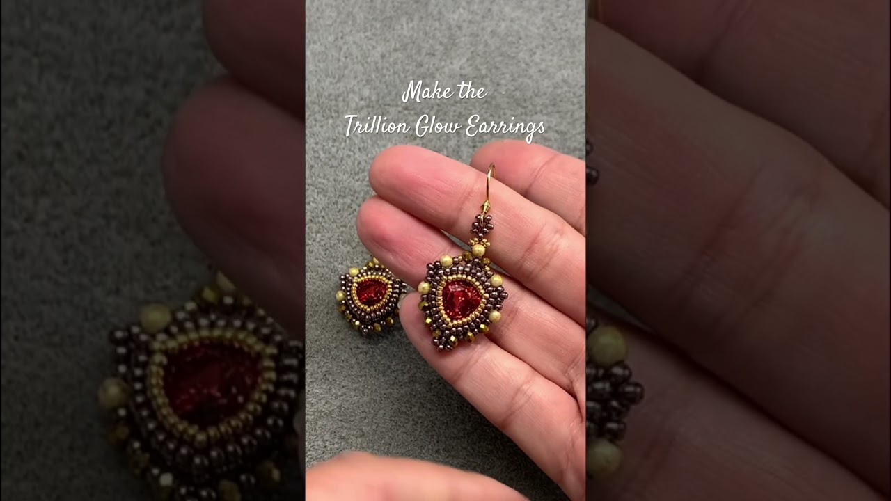 Latest beading tutorial: Trillion Glow Earrings 😍