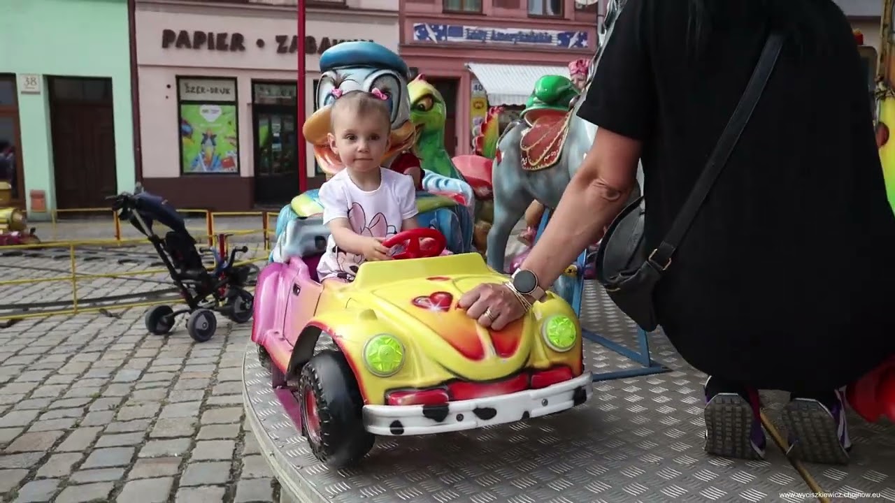 Dni Chojnowa 2022 - kramy, plac zabaw, gastronomia