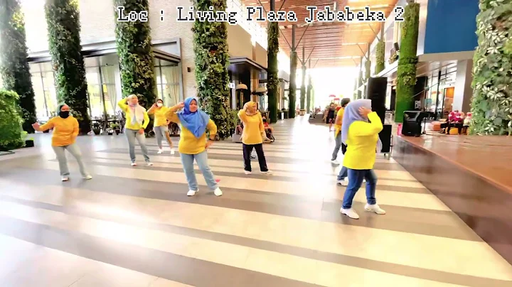One Macarena Line Dance || Beginner || Choreo : We...