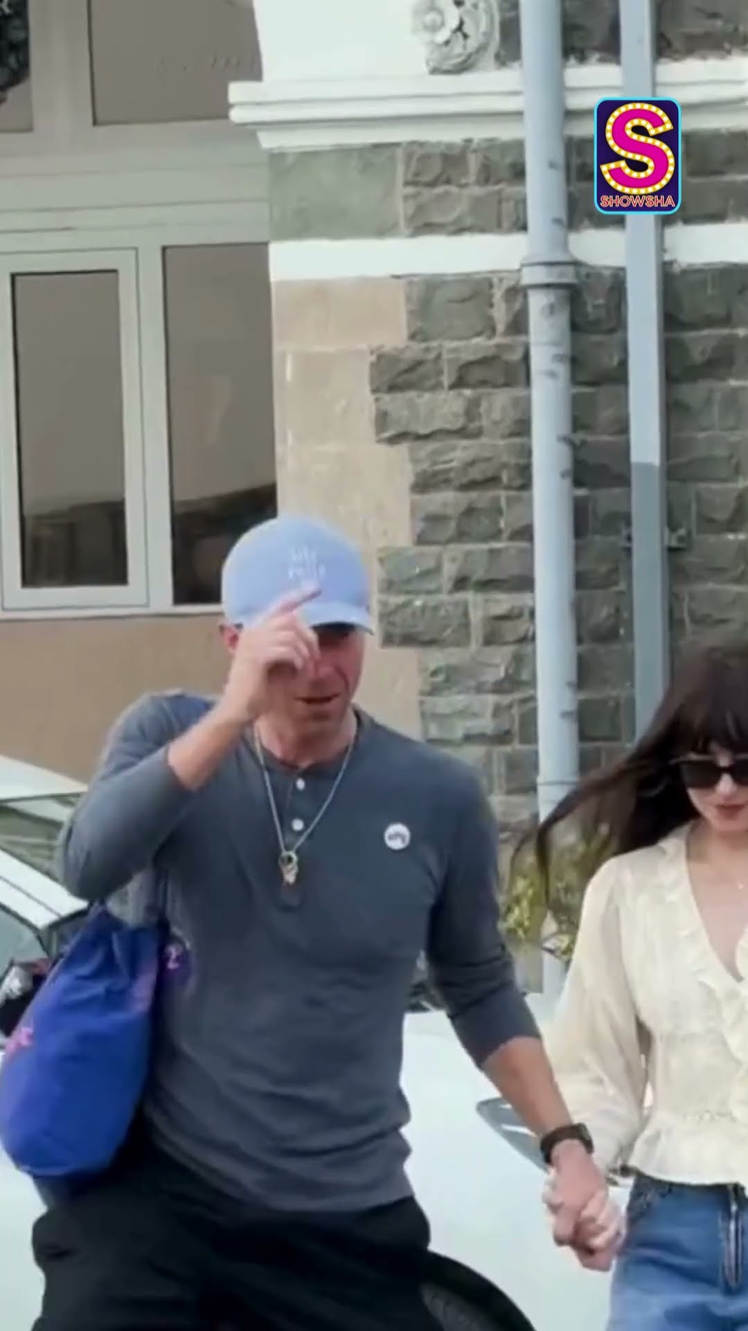 Another Day And Another Mumbai Date For Chris Martin And Dakota Johnson | N18S | #shortvideo