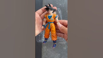 This figure has to many problems 😭 #goku #actionfigure #shfiguarts #dbz #toy #unboxingvideo