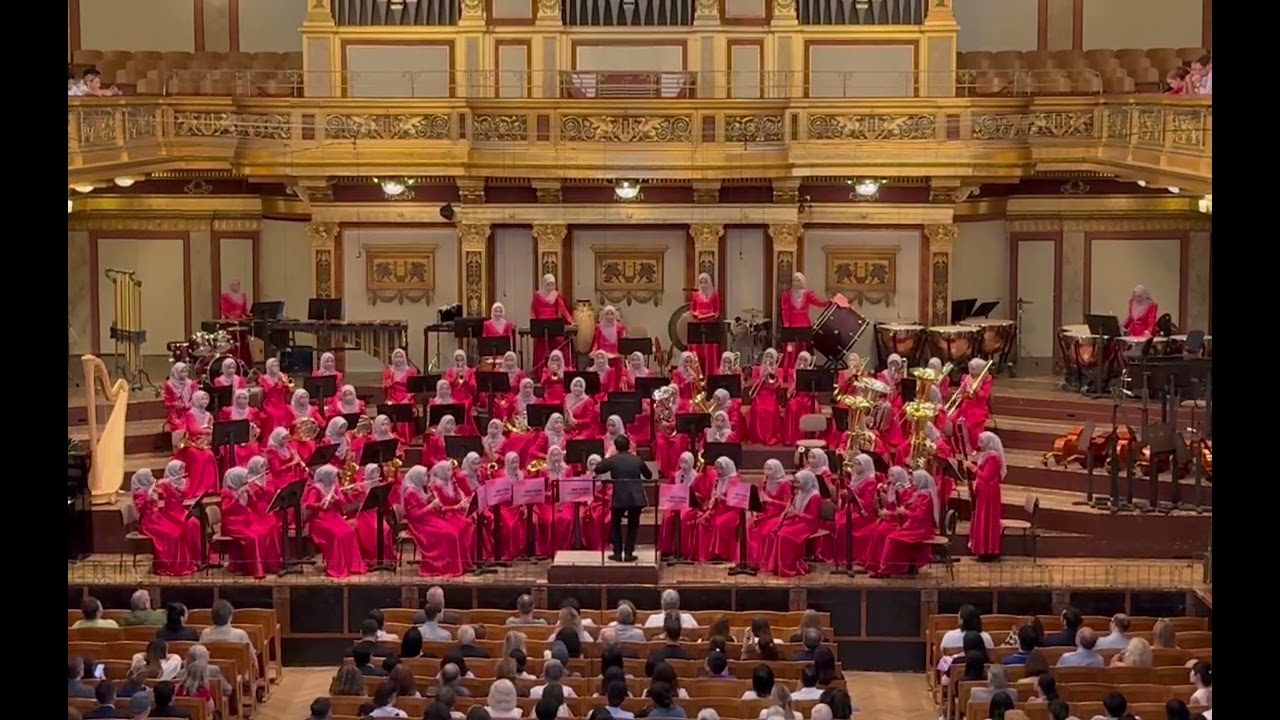 A performance from Seri Puteri Winds during the Award Ceremony in Musikverein, Vienna.