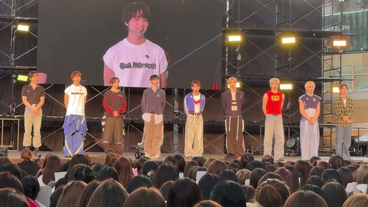 &TEAM / Memorial Photo ( &TEAM 'Back to Life' FAN SHOWCASE ) - YouTube