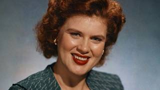 Famous Patsy Cline Lived A Double Life For 30 Years, And No One Knew—Until Now Profile