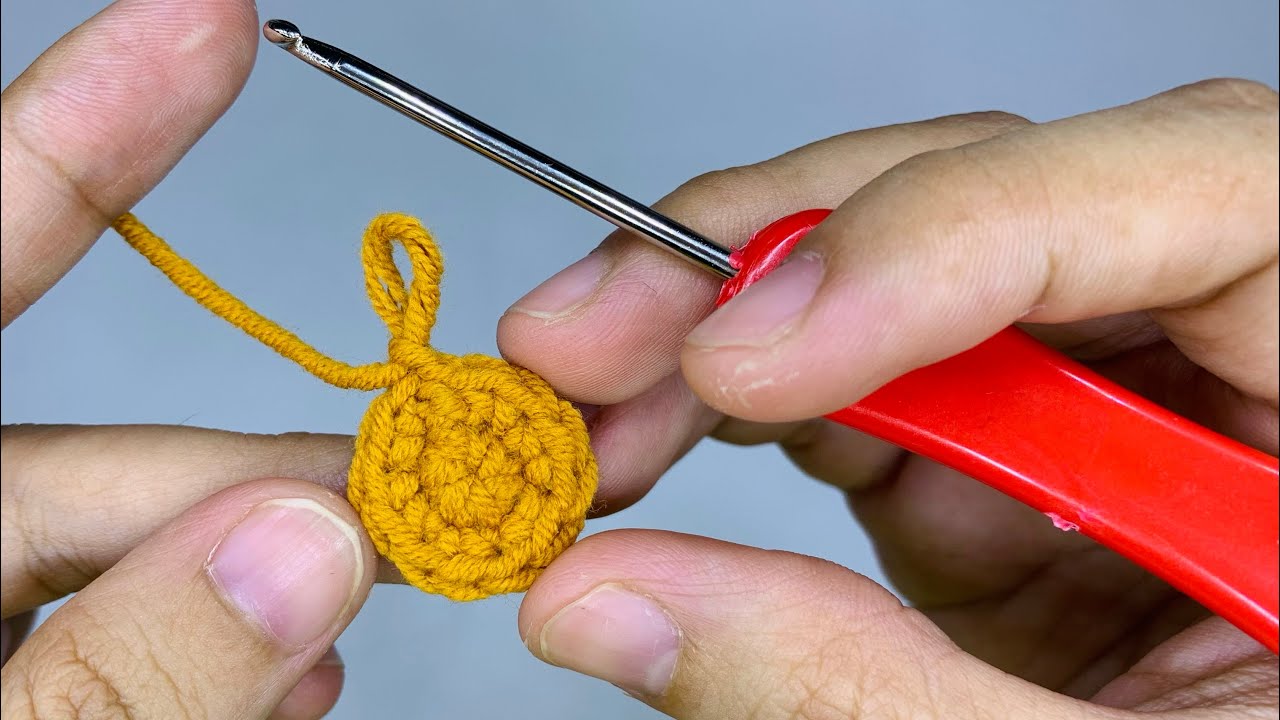 Cách móc vòng tròn ma thuật đơn giản nhất