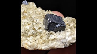 Video: Galène, dolomite, Joplin, United States, 7 cm