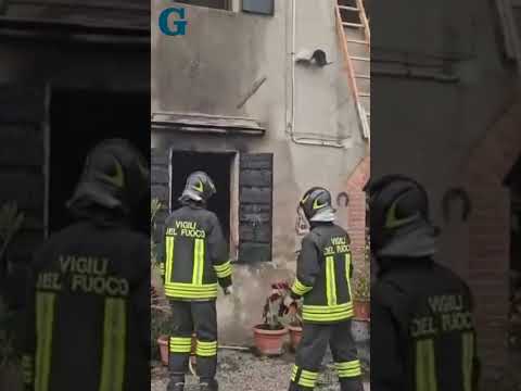 Video Incendio in casa a Cessalto: anziana muore nel suo letto. Salvo il marito