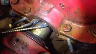 Removing valve packing, emergency repair