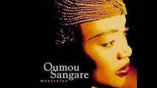 Oumou Sangare ~ Moussolou