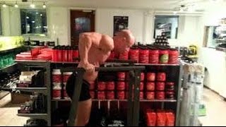 CALISTHENICS: How To Do PARALLEL BAR DIPS! [TUTORIAL]
