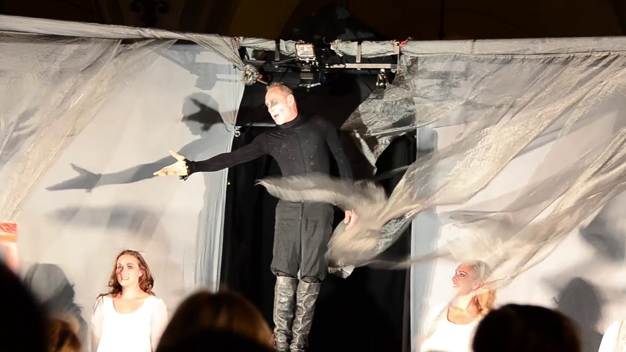 ULICA 26 STREET ART. The 26th International Festival of Street Theatres. Krakow, Poland 2013.