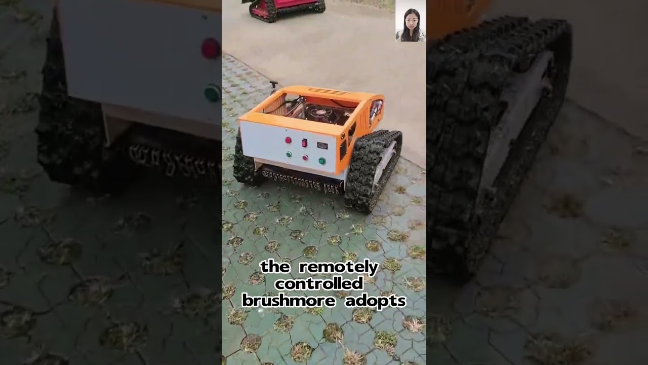 CE EPA approved gasoline engine sharp blade tracked slope mower remote control