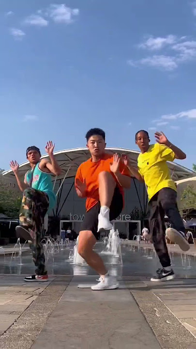 Waga Bietjie Challenge 🙌🏼 #ujonesfam #dance #dancechallenge #trending #shorts #amapiano #SA
